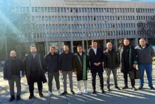 ALTINDAĞ BELEDİYESİ'NDEKİ HUKUKSUZ İŞTEN ÇIKARMALARA VE SENDİKAL BASKILARA KARŞI ADALET MÜCADELE BAŞLATILDI